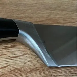 knife heel