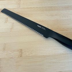 hast bread knife review